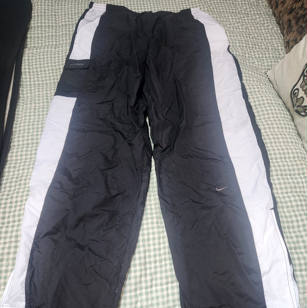 Nike 🖤🤍Unisex Lined Windbreaker Pants L, NWT